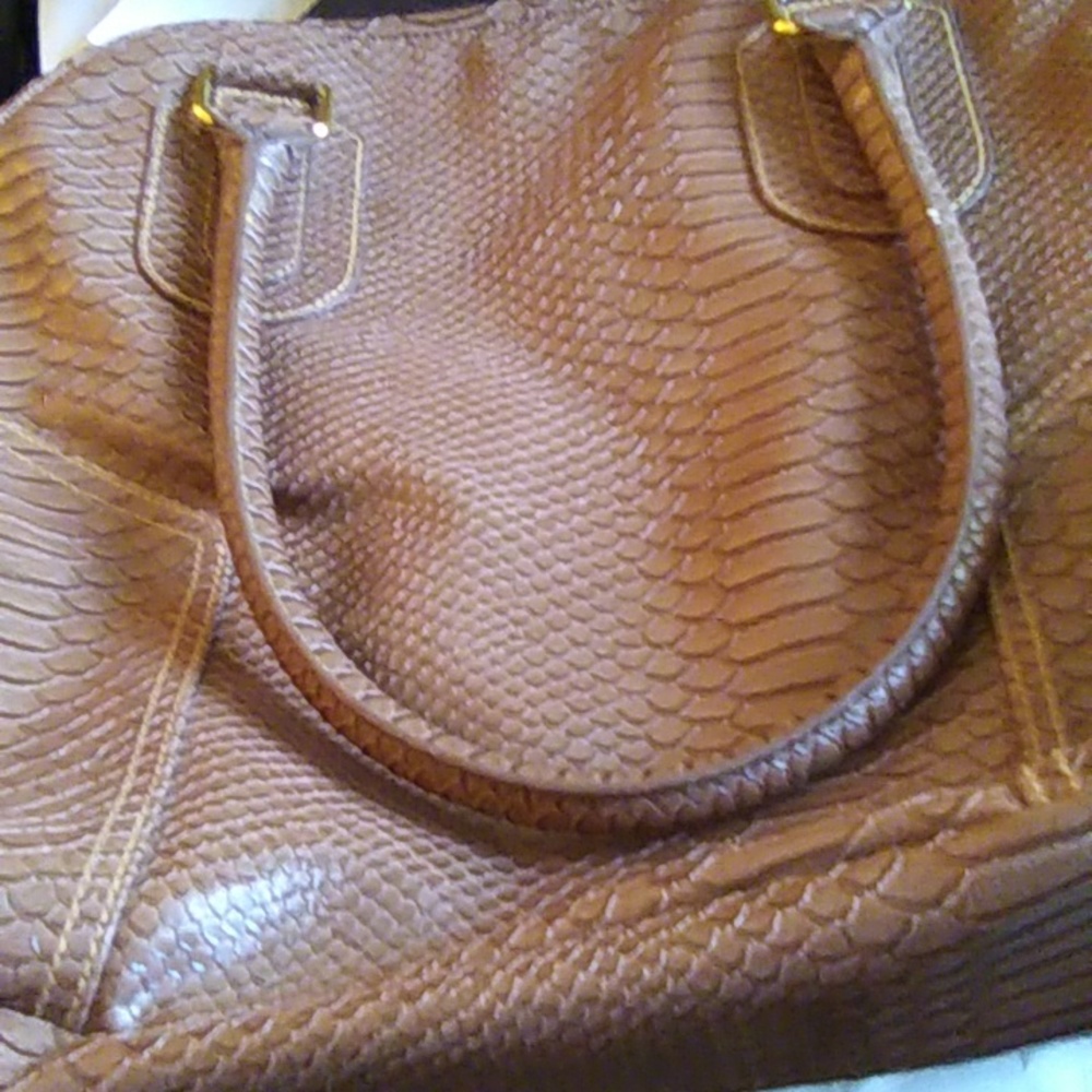 Joan River's Tote Bag - Picture 10 of 13